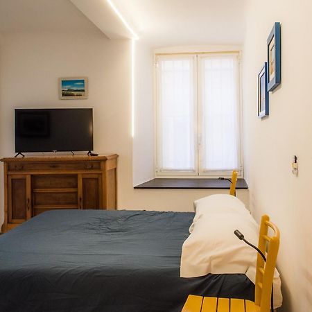 Free Parking - Centro Citta Via Caffaro Leilighet Genova Eksteriør bilde